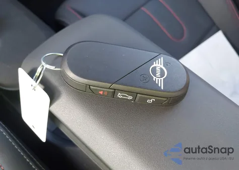 2025 Mini Hardtop Jcw z USA, uszkodzony, nr VIN WMW33GD01S2W88778